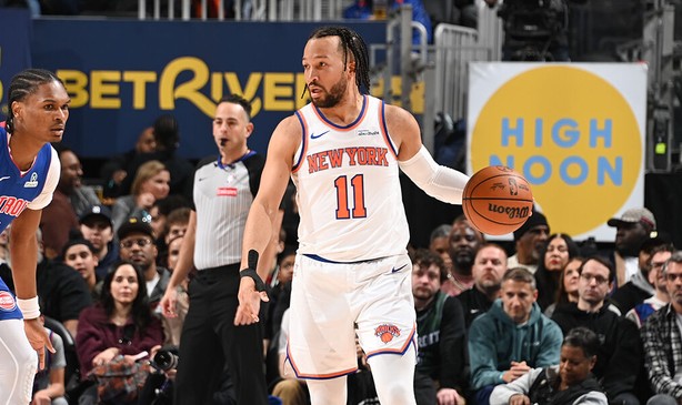 布伦森谈四连败：天没有塌下来 我们必须作为整体变得更好|NBA|杰伦·布伦森|纽约尼克斯队|nba杯|nba_新浪体育_新浪新闻